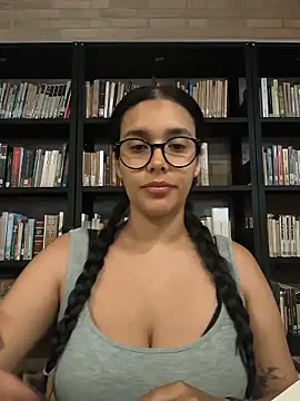 Snapshot of Annya-sweet chatting on June 18, 2026, 3:17 pm Annya-sweet online show from June 18, 2026, 3:17 pm