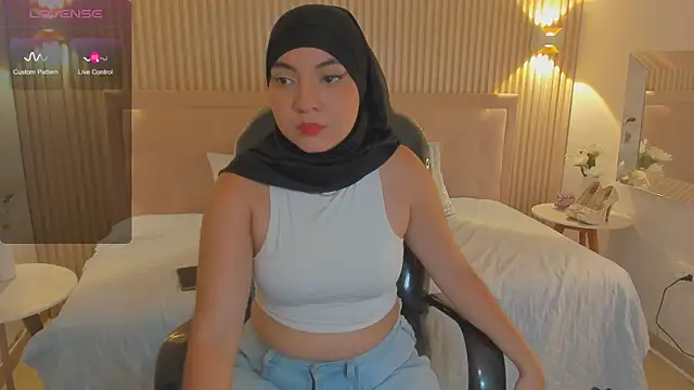 Sooffii 1 online show from February 14, 2025, 2:18 am