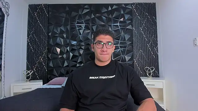 JeffDaltton online show from October 10, 2025, 8:09 pm