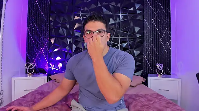 JeffDaltton online show from December 15, 2025, 8:25 pm