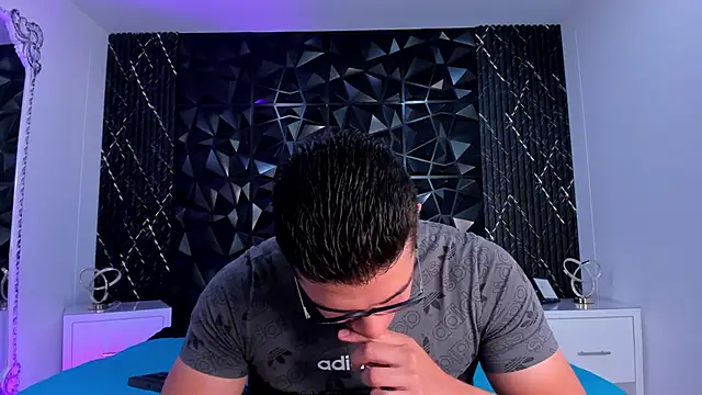 JeffDaltton online show from November 19, 2025, 8:09 pm