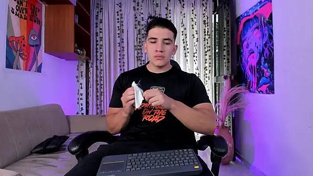 JeffDaltton online show from January 12, 2026, 7:42 pm