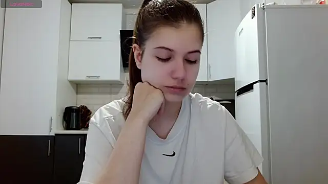 Snapshot of SayMeow_ chatting on June 11, 2026, 5:59 am SayMeow online show from June 11, 2026, 5:59 am