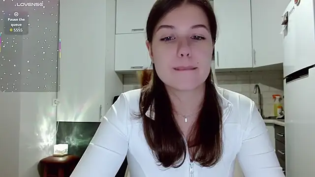 SayMeow  online show from November 5, 2025, 10:02 pm