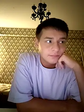 Kent Merill online show from December 4, 2025, 8:19 pm