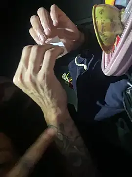 Snapshot of Gipoltergeist chatting on April 13, 2026, 4:38 am Gipoltergeist online show from April 13, 2026, 4:38 am