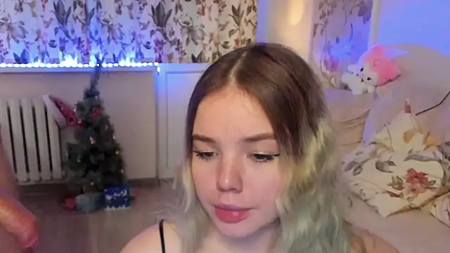 Snapshot of OceanSkyBaby chatting on January 19, 2025, 2:57 am OceanSkyBaby online show from January 19, 2025, 2:57 am