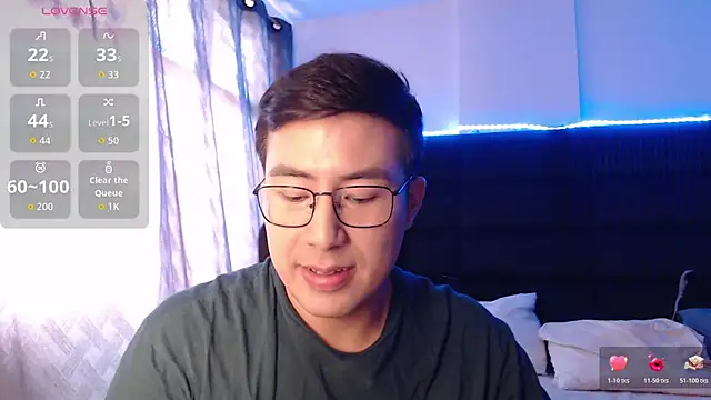 Snapshot of andrewmhilton_ chatting on July 13, 2026, 7:02 pm andrewmhilton online show from July 13, 2026, 7:02 pm