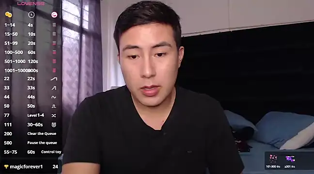 Snapshot of andrewmhilton_ chatting on March 8, 2025, 9:18 pm andrewmhilton online show from March 8, 2025, 9:18 pm