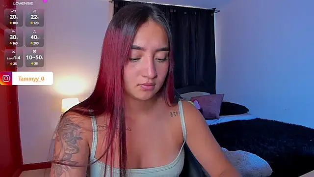 Snapshot of _Tammyy chatting on December 10, 2024, 8:27 pm Tammyy online show from December 10, 2024, 8:27 pm