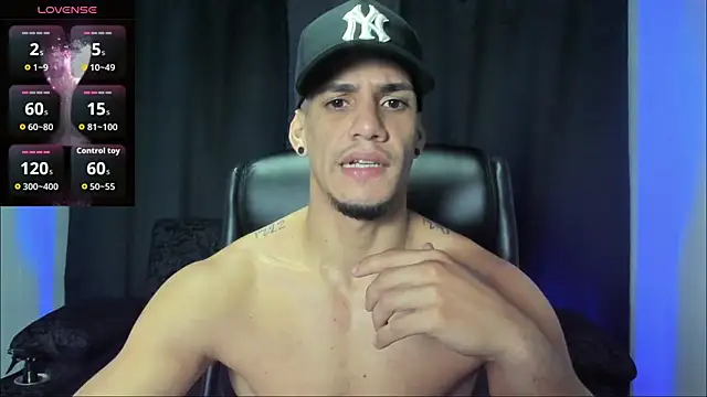 jhonnysnow17 online show from September 14, 2025, 8:04 am