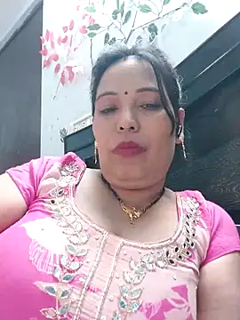 Snapshot of Poojabhabi101 chatting on November 8, 2025, 5:16 pm Poojabhabi101 online show from November 8, 2025, 5:16 pm