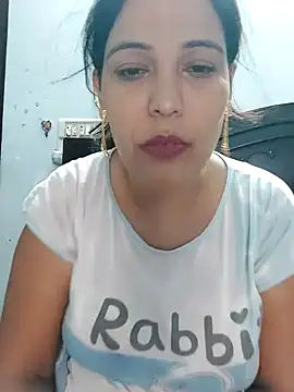 Snapshot of Poojabhabi101 chatting on September 8, 2025, 5:34 pm Poojabhabi101 online show from September 8, 2025, 5:34 pm