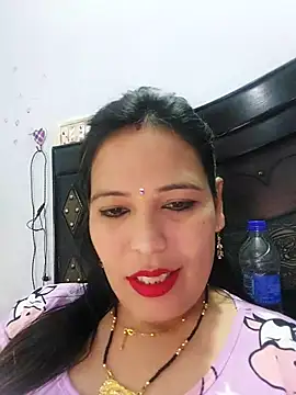 Snapshot of Poojabhabi101 chatting on February 12, 2025, 6:08 am Poojabhabi101 online show from February 12, 2025, 6:08 am