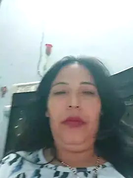 Snapshot of Poojabhabi101 chatting on September 14, 2025, 6:36 am Poojabhabi101 online show from September 14, 2025, 6:36 am