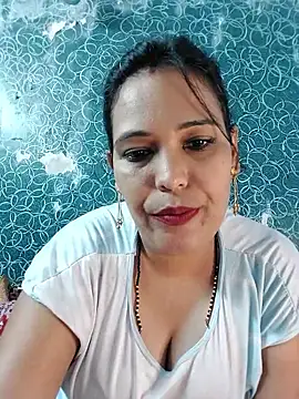 Snapshot of Poojabhabi101 chatting on September 16, 2025, 6:09 pm Poojabhabi101 online show from September 16, 2025, 6:09 pm