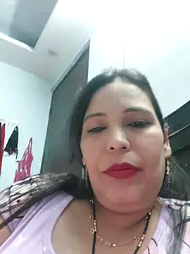 Snapshot of Poojabhabi101 chatting on March 9, 2025, 5:33 am Poojabhabi101 online show from March 9, 2025, 5:33 am