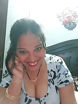 Snapshot of Poojabhabi101 chatting on February 20, 2026, 6:19 am Poojabhabi101 online show from February 20, 2026, 6:19 am