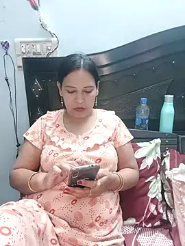 Snapshot of Poojabhabi101 chatting on March 20, 2025, 2:53 pm Poojabhabi101 online show from March 20, 2025, 2:53 pm