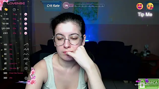 Aminabeatris online show from March 21, 2025, 3:35 pm