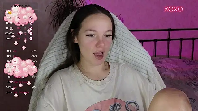 lil luna x online show from November 26, 2025, 10:32 pm