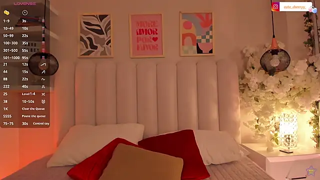 Snapshot of cute__cherry_ chatting on February 28, 2026, 7:35 pm cute cherry online show from February 28, 2026, 7:35 pm