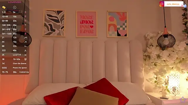 Snapshot of cute__cherry_ chatting on March 1, 2026, 12:16 pm cute cherry online show from March 1, 2026, 12:16 pm