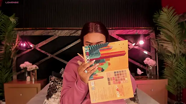 Snapshot of Aluna_sweet chatting on September 18, 2025, 9:07 pm Aluna sweet online show from September 18, 2025, 9:07 pm