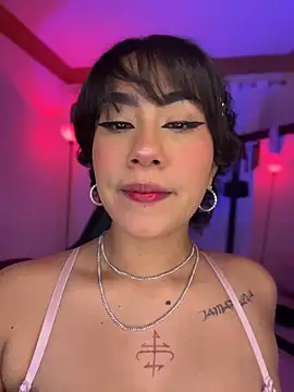 ZahaRoseee online show from March 3, 2026, 1:23 am