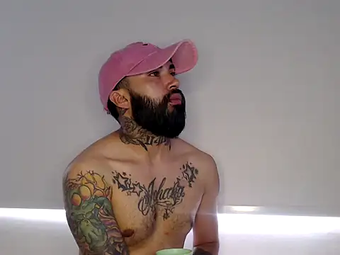 transgenderboy online show from May 20, 2026, 2:36 pm
