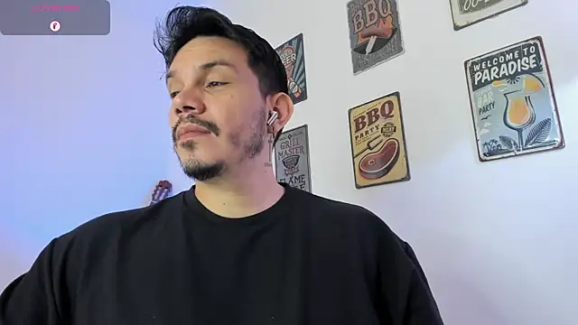 Snapshot of alejandro_stark chatting on February 20, 2026, 11:45 am alejandro stark online show from February 20, 2026, 11:45 am