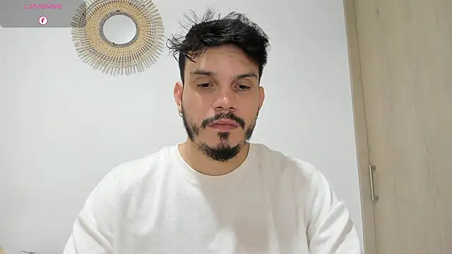 Snapshot of alejandro_stark chatting on December 25, 2024, 12:05 pm alejandro stark online show from December 25, 2024, 12:05 pm