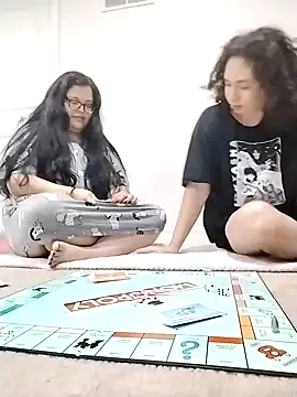 LiverandBrat77 online show from September 12, 2025, 12:00 am