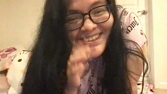 LiverandBrat77 online show from October 13, 2025, 2:02 am