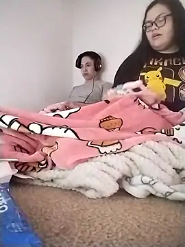 Snapshot of LiverandBrat77 chatting on January 8, 2026, 8:48 pm LiverandBrat77 online show from January 8, 2026, 8:48 pm