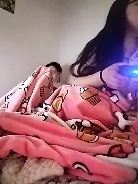 Snapshot of LiverandBrat77 chatting on January 6, 2026, 9:30 pm LiverandBrat77 online show from January 6, 2026, 9:30 pm