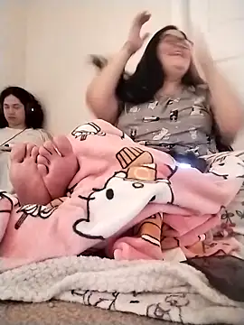 Snapshot of LiverandBrat77 chatting on February 12, 2026, 3:45 pm LiverandBrat77 online show from February 12, 2026, 3:45 pm