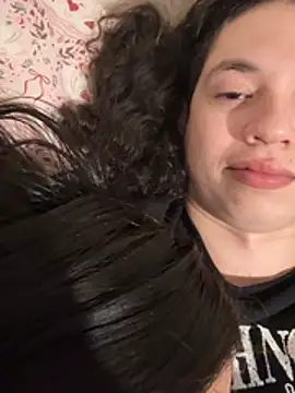 Snapshot of LiverandBrat77 chatting on February 9, 2026, 4:32 am LiverandBrat77 online show from February 9, 2026, 4:32 am