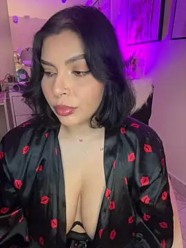 GigiiStone online show from February 23, 2026, 1:44 pm