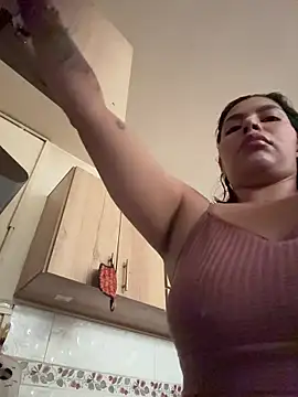 Snapshot of GigiiStone chatting on March 4, 2026, 1:52 pm GigiiStone online show from March 4, 2026, 1:52 pm