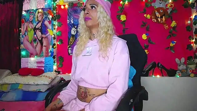 flaquita corall online show from October 22, 2025, 1:05 am