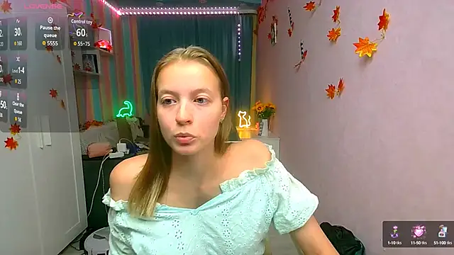   Aphrodita  wow   online show from October 10, 2025, 1:12 pm