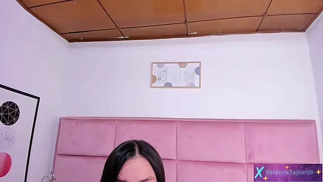 HannaTaylor online show from March 20, 2025, 3:56 am