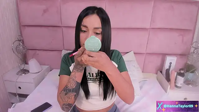 HannaTaylor online show from October 16, 2025, 3:48 am