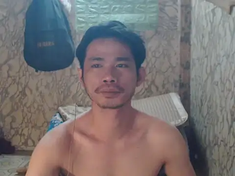 Snapshot of x0x-Philip-x0x chatting on February 1, 2026, 9:40 am x0x-Philip-x0x online show from February 1, 2026, 9:40 am