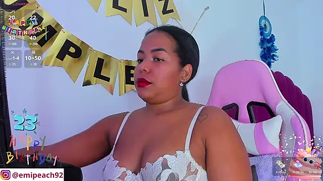 Snapshot of samanthaabloom chatting on March 17, 2026, 3:09 am samanthaabloom online show from March 17, 2026, 3:09 am