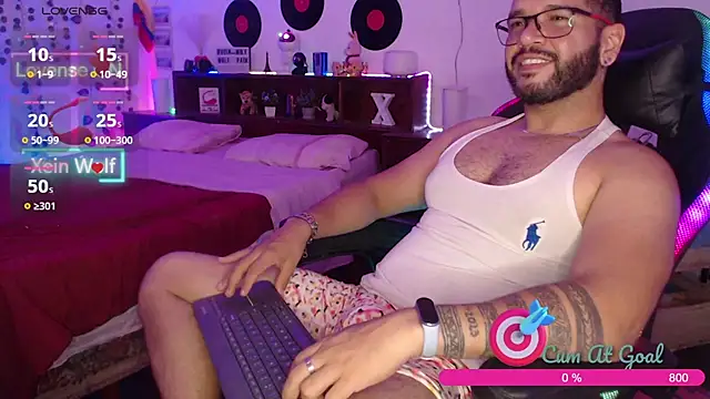 Xein WoIf online show from March 25, 2026, 2:23 am