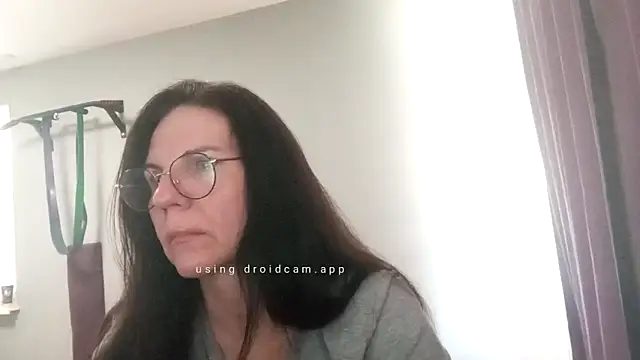 Snapshot of AlfejiRise chatting on February 21, 2025, 10:07 am AlfejiRise online show from February 21, 2025, 10:07 am