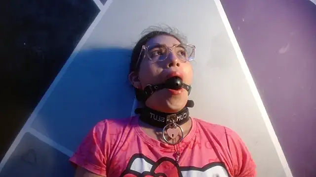 DaMikaela  online show from February 20, 2026, 1:57 pm