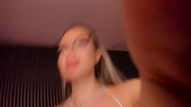 SeraVonDee online show from December 14, 2024, 12:44 am